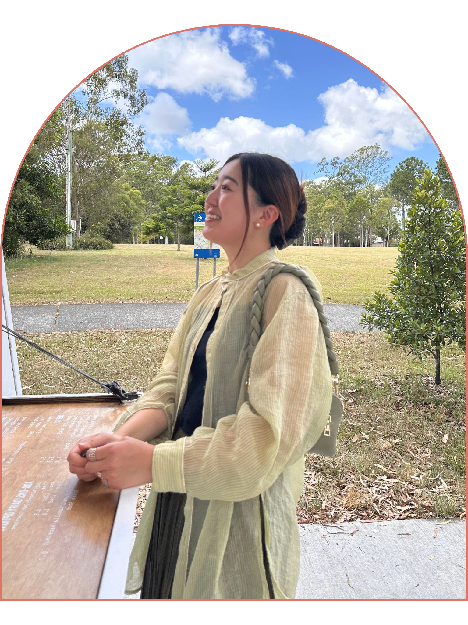 藤原江梨花のポートレート